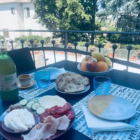 Elisabetta לינה וארוחת בוקר