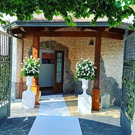 Elisabetta לינה וארוחת בוקר פומפיי