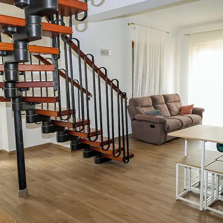 לינה וארוחת בוקר Elisabetta 4*